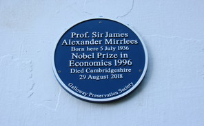 Sir James Mirrlees Commemorated in his Hometown with a Blue Plaque