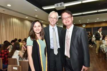 Frances Kang with her father and Professor Rawlins