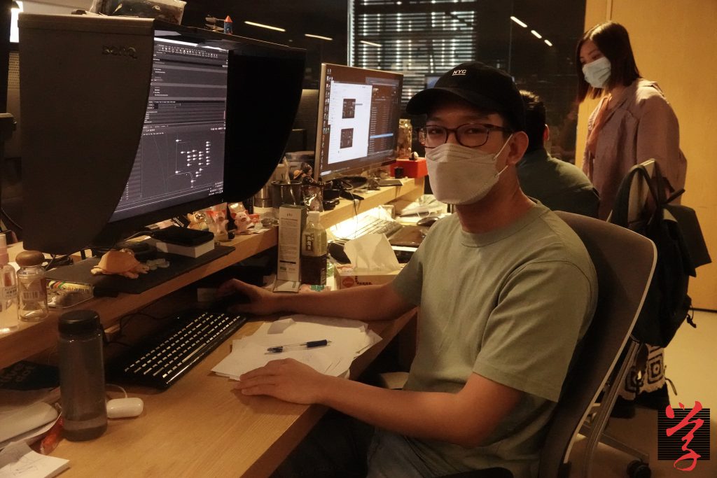 Free-D Workshop的Hing指出,學院教授的軟件屬入門性質,畢業作品已需要自學其他軟件,否則無法應付更複雜的人物構造。