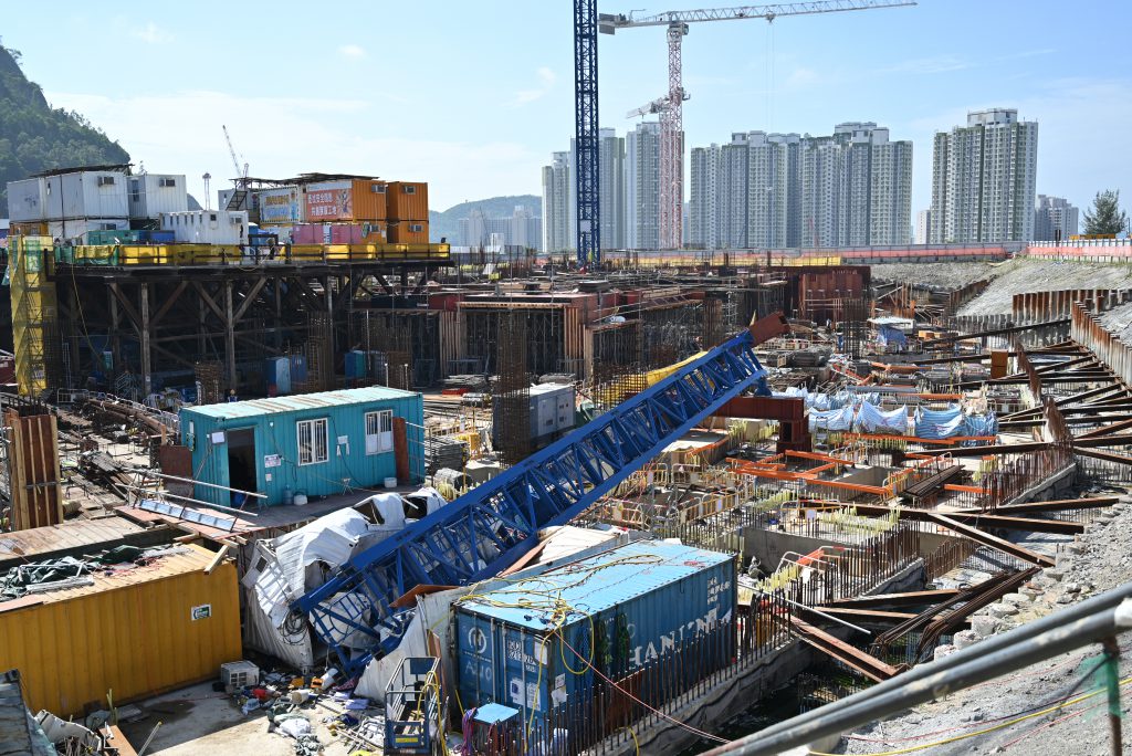 秀茂坪安達臣道地盤致命工業意外 秀茂坪安達臣道地盤致命工業意外