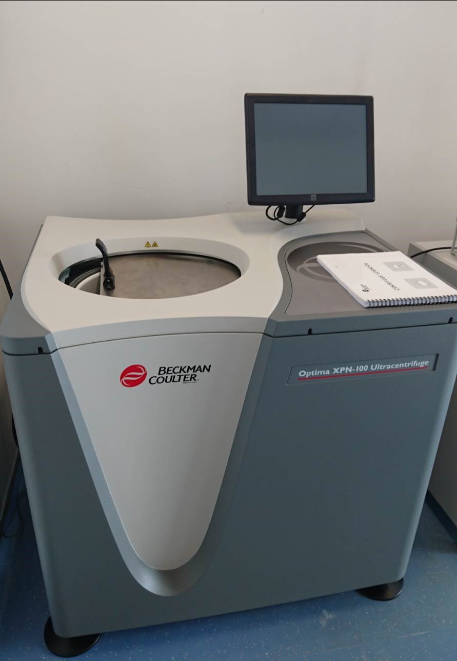 Optima XPN-100 Ultracentrifuge