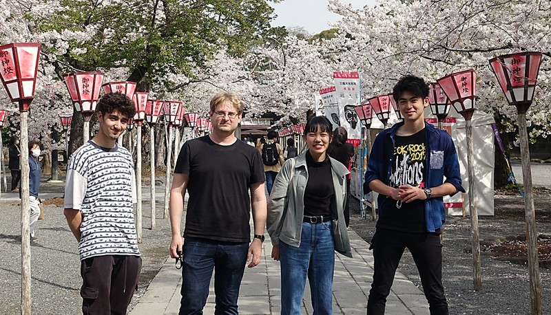 Enjoying a cherry blossom tour with fellow exchange students.