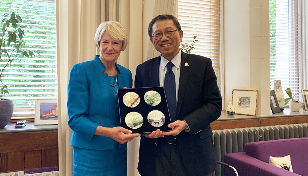 Prof. Rocky S. Tuan (right) meets with Prof. Dame Nancy Rothwell (left), President and Vice-Chancellor of UoM.