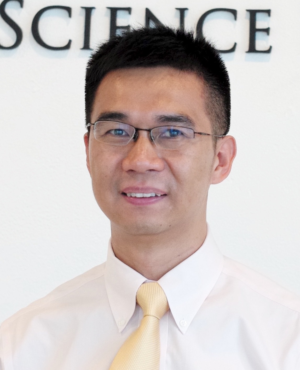 photo of Professor YANG Hong Feng