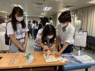 Students participated in the clinical experience session