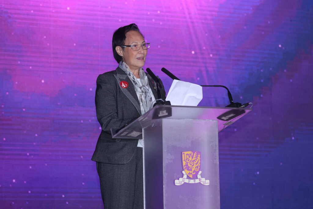 Ms Lina Yan, Chairperson of the 60th Anniversary Celebration Steering Committee delivers an address.