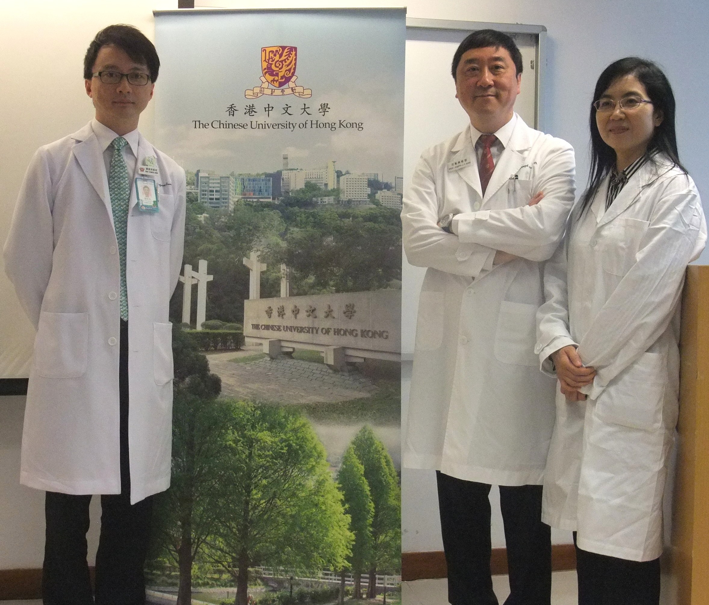 Prof. Joseph Sung shares his gastroenterological research along with two members of his research team from the Institute of Digestive Disease (IDD) at CUHK. They're Prof. Francis Ka Leung Chan (left), Director, IDD, and Prof. Jun Yu.