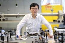 Prof. Wei Ren studies kinetics in combustion, atmosphere and interstellar chemistry. He also develops novel spectroscopic techniques for trace gas sensing.