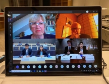 Members of the CUHK LAW team (bottom right) moot online against representatives from the Singapore Management University (bottom left) in the semi-final round in front of the adjudicators (upper left and upper right)