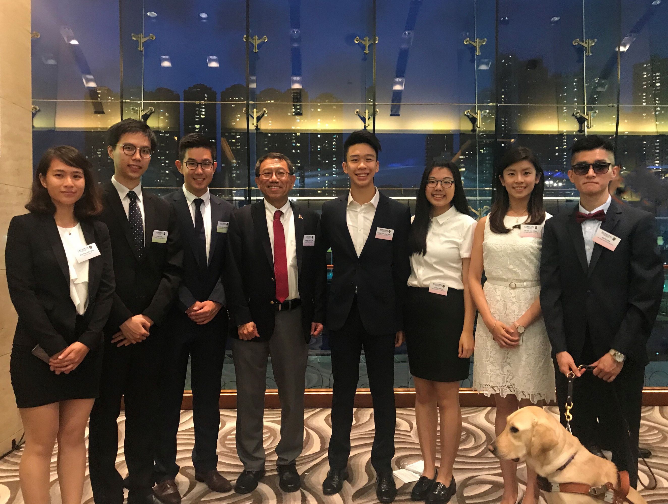 Professor Rocky S. Tuan, Vice-Chancellor and President of CUHK (4th left) poses for a group photo with current and former recipients of  The Hong Kong Jockey Club Scholarships from CUHK.