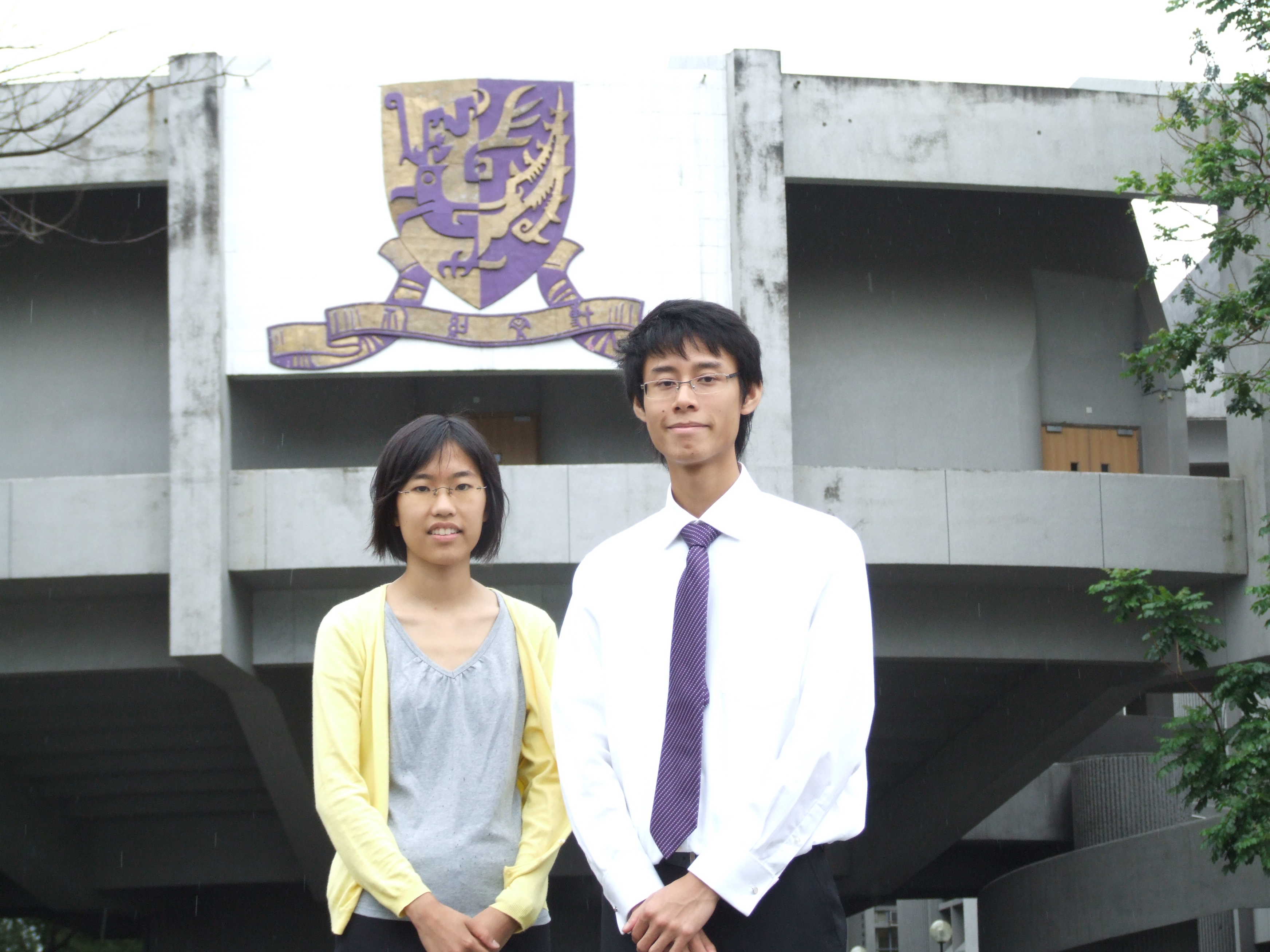 From left: Miss Choi Lai-sheung and Mr. Sin Yung-wa