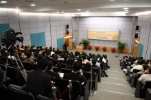 The lecture attracts an audience of close to 200