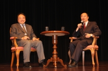 Professor Lap-Chee Tsui shares his experience with guests, CUHK staff and students