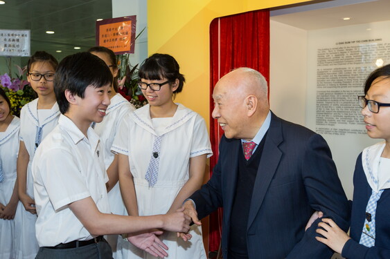 Students from Ning Po College and Ning Po No. 2 College attend the ceremony.