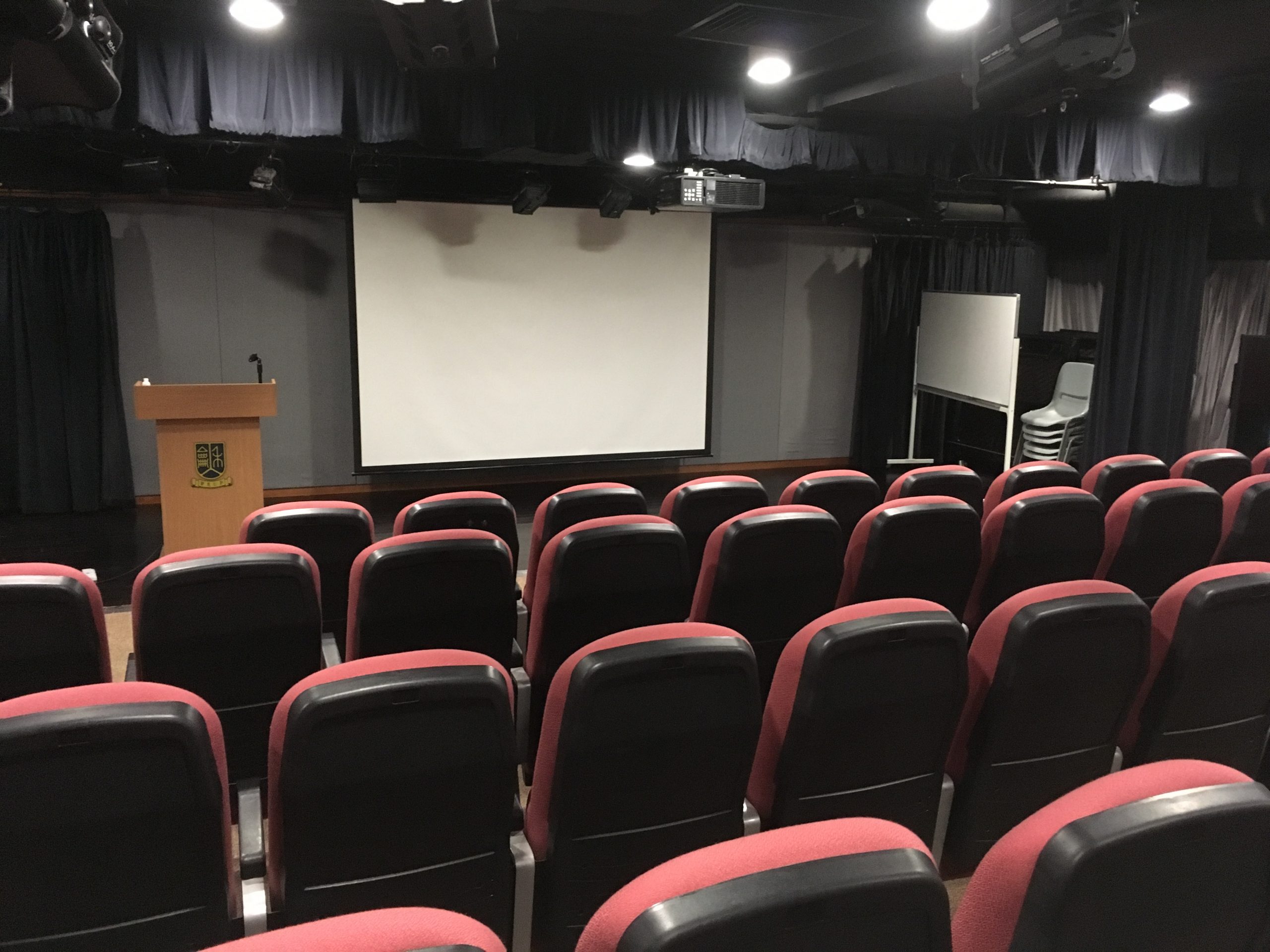 Mini Theatre 小劇場