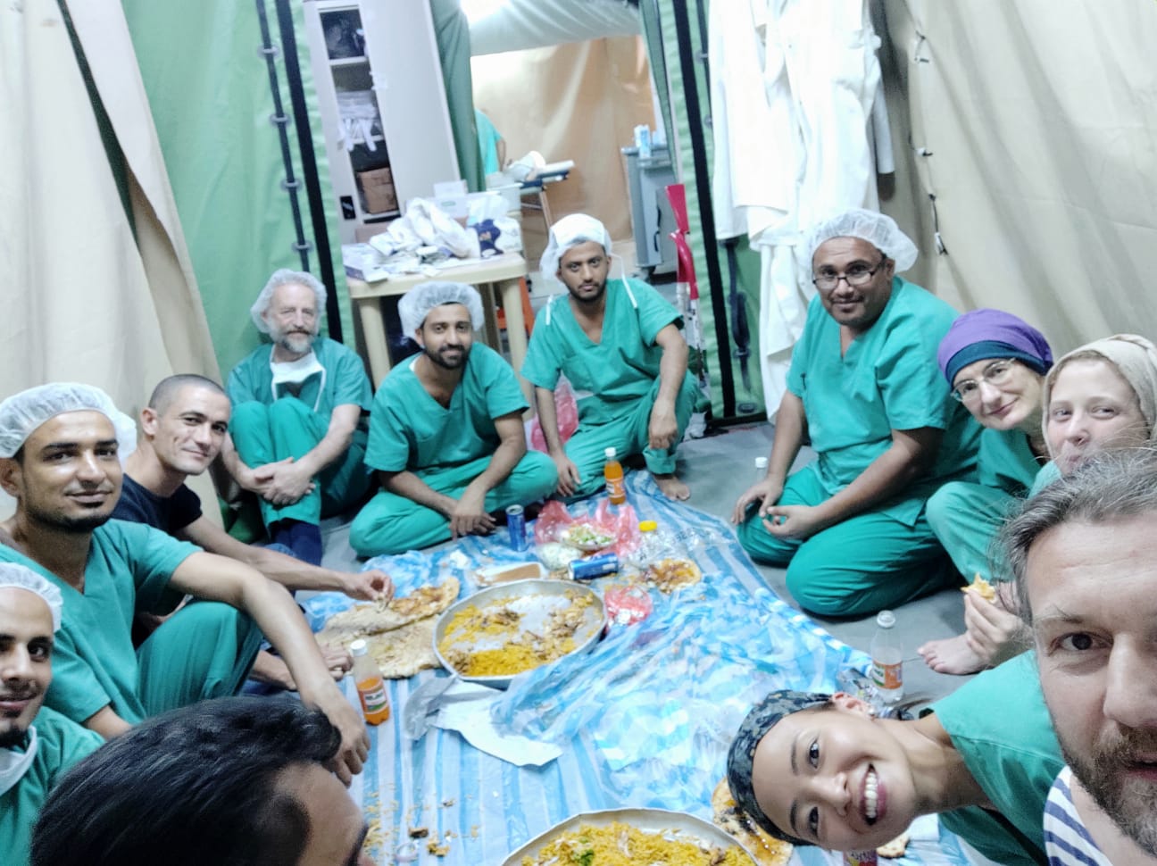 Group photo of Professor Shannon Chan (second from the right) with the field workers in Yemen