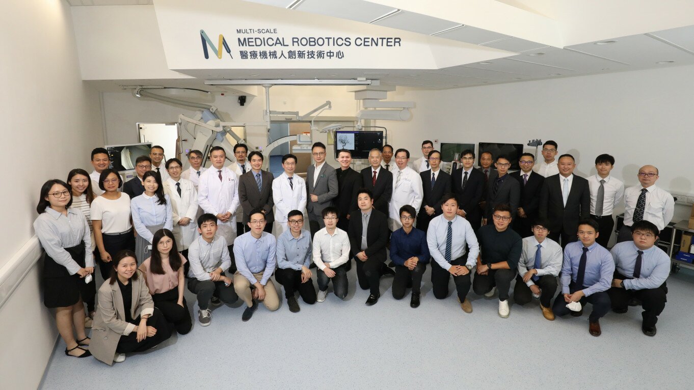 活动亮点 MRC Clinical & Engineering Team Photo Taking Session 