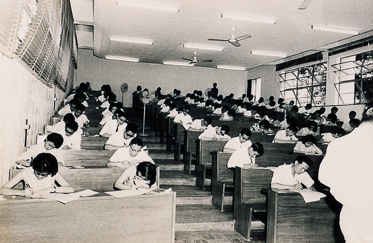 The First Decade | CUHK: Five Decades in Pictures