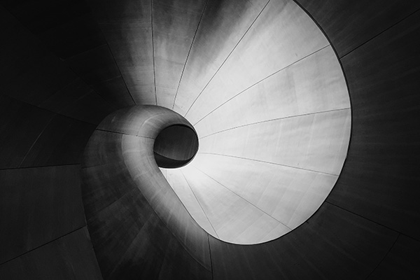 Professor Shiqian Ma receives the Excellent Paper Prize of Journal of Operations Research Society of China, 2016.