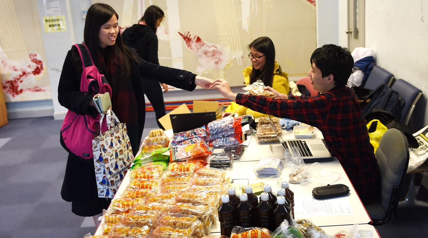 One can pick up their purchased goods at CUHK after ordering online <em>(Photo by ISO staff)</em>