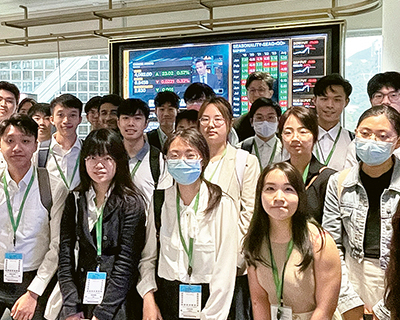 CUHK’s Computational Data Science Nurturing Interdisciplinary Talent to Embrace the Era of Big Data 中大計算數據科學學士課程 跨學科培養雙科專才 迎大數據時代