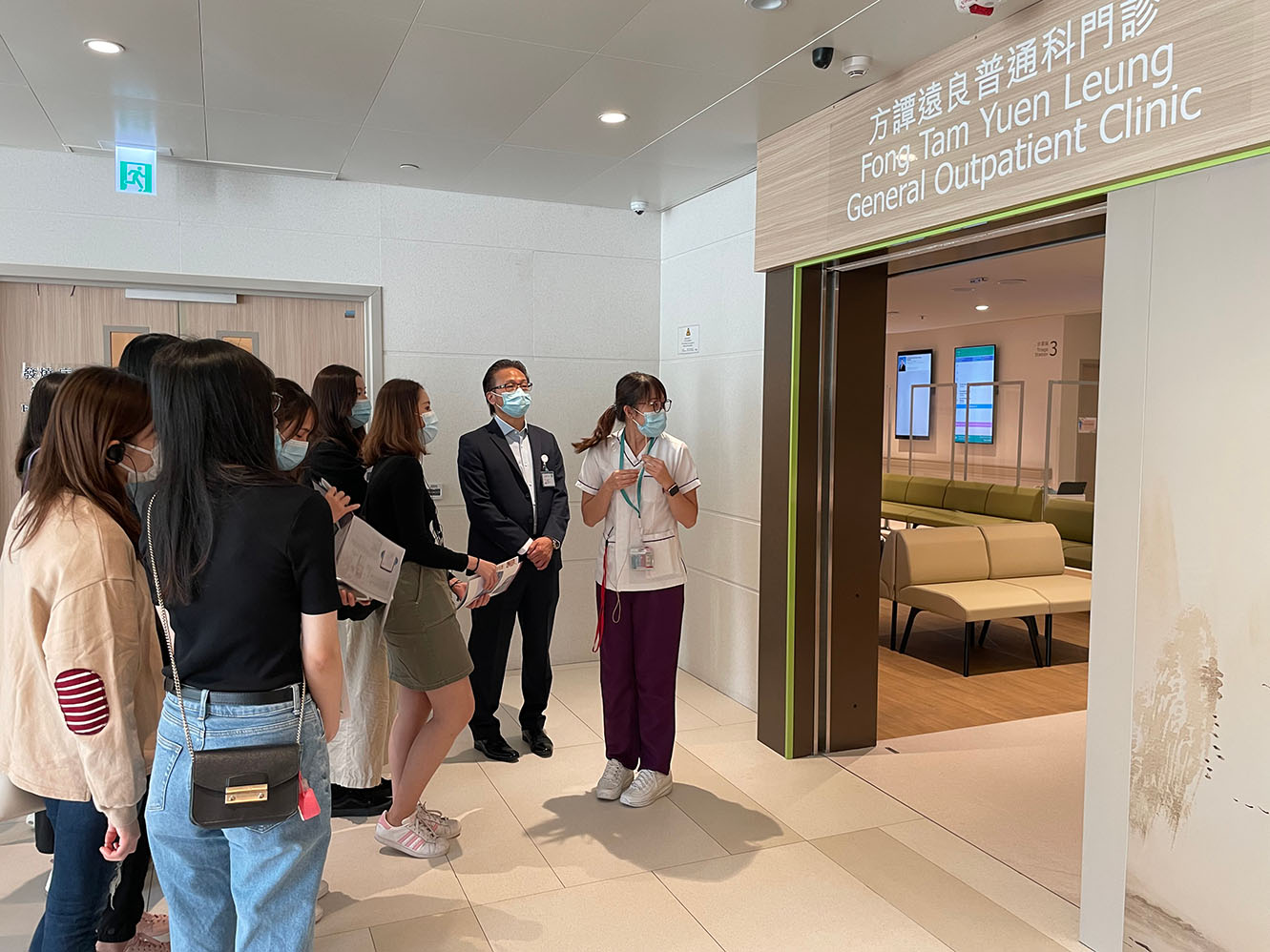 Mentor_Image_Orientation_Sample_03 A visit to CUHK Medical Centre as part of our clinical mentorship programme