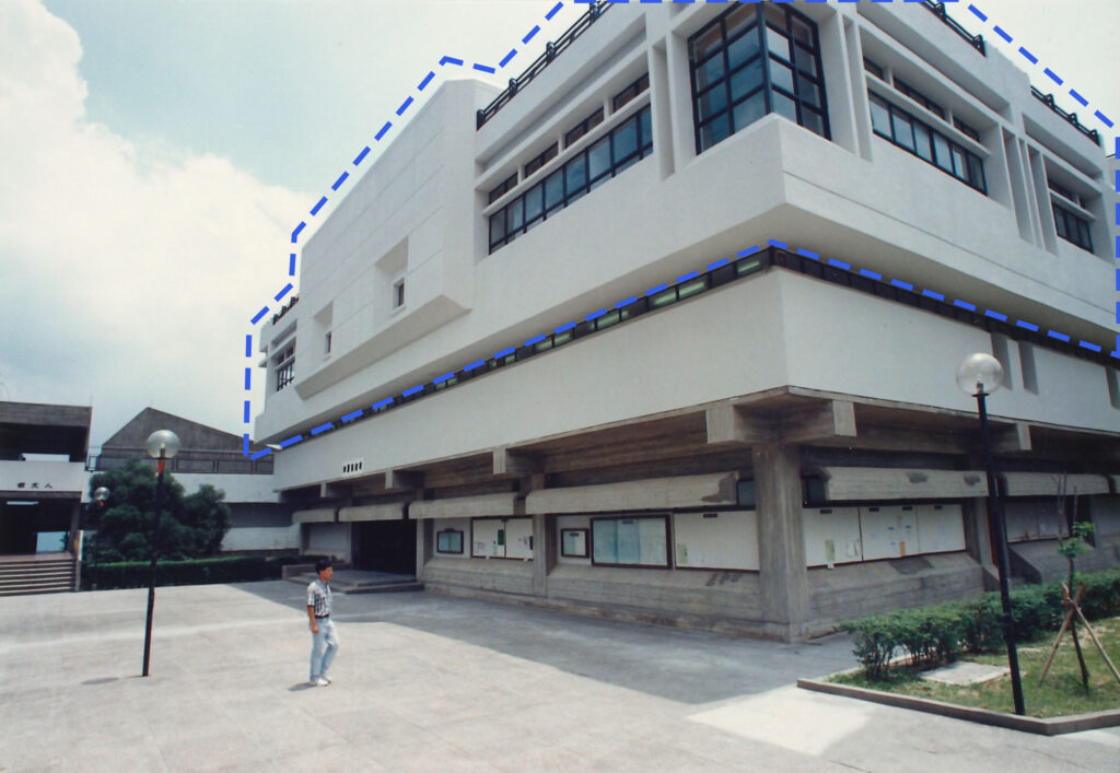 NAL in the 1994 (side view)